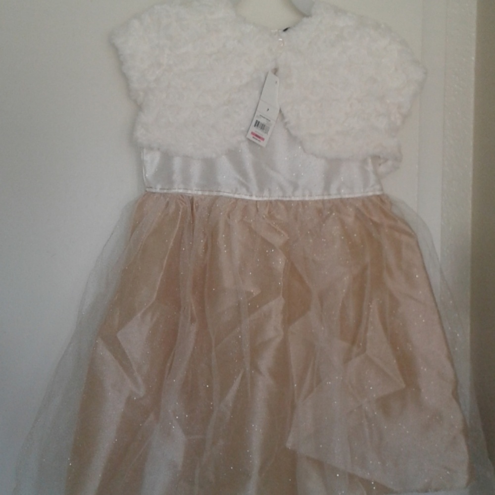 Girls dress